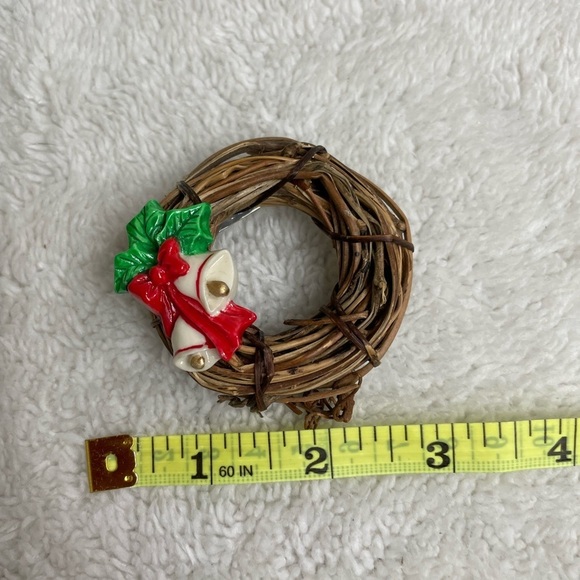 Wreath Christmas brooch - Picture 3 of 3